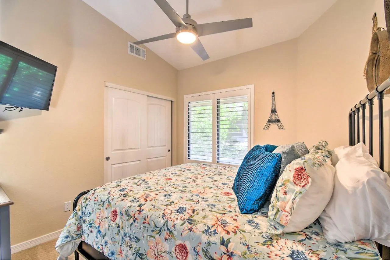 Updated Glendale Abode With Patio And Grilling Station فينيكس بيت للعطل