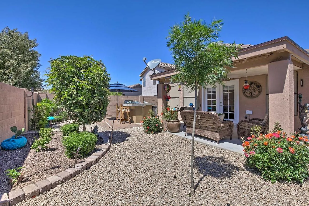 Updated Glendale Abode With Patio And Grilling Station فينيكس بيت للعطل